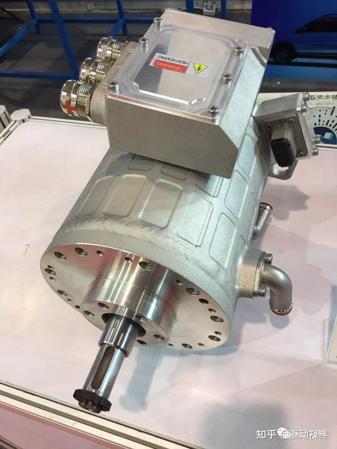 从而成功集成研制出中大青山纯电动客车