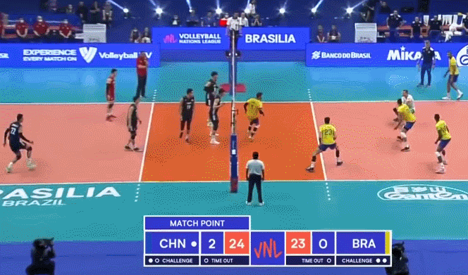 中国男排时隔十年再登亚洲之巅，3-0横扫日本夺