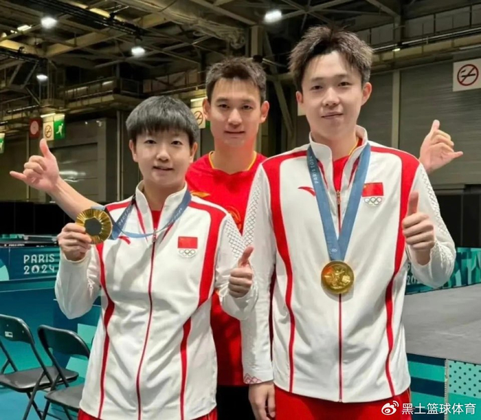 刘丁硕直播回应球迷质疑：支持孙颖莎反对饭圈