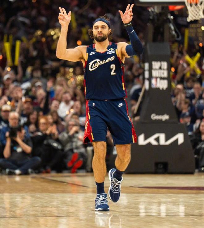 哈登率骑士力克猛龙终结赛季不胜魔咒