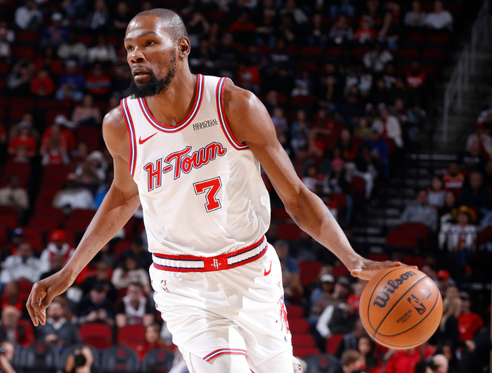 雷霆亚历山大外线低迷难掩强强对话